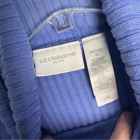 Liz Claiborne Blue White and Black Striped Crop Top - Picture 2 of 3